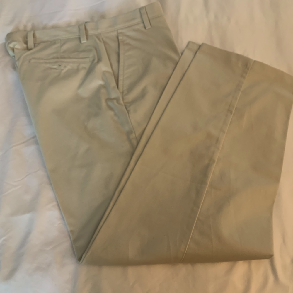 Men Dockers pants 34x32